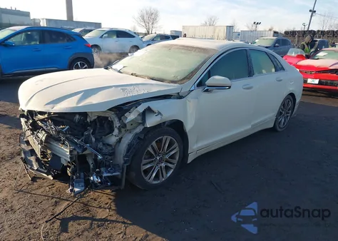 2015 Lincoln Mkz z USA, uszkodzony, nr VIN 3LN6L2GK1FR623443